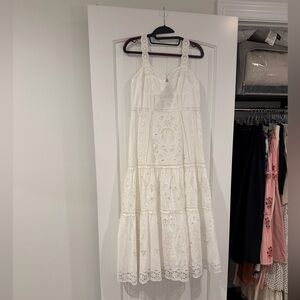 Elegant White Lace Dress